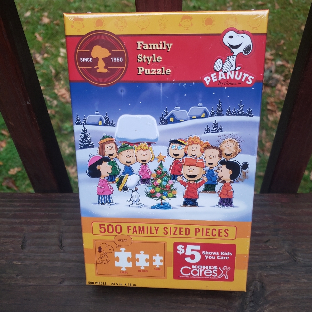 Kohl's Cares Peanuts 500 Piece Family Style Jigsaw Puzzle - Christmas Themed